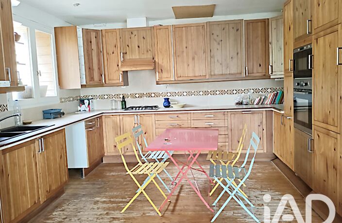 Vente Maison/villa 7 pièces — photo 2