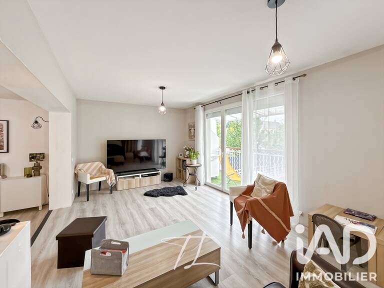 Vente Maison/villa 8 pièces — photo 1