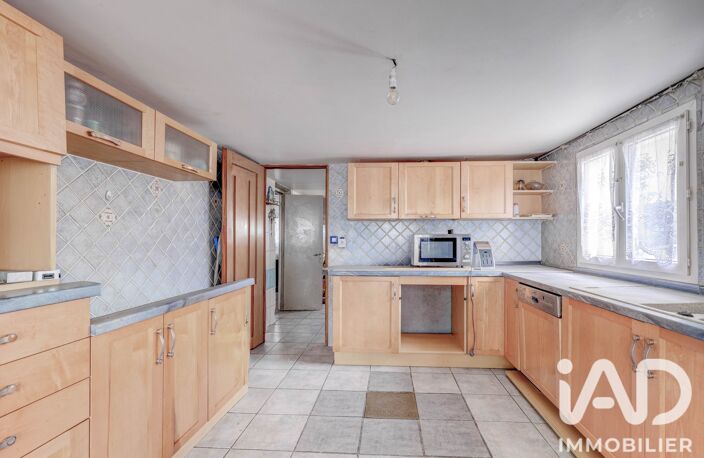 Vente Maison/villa 9 pièces — photo 4
