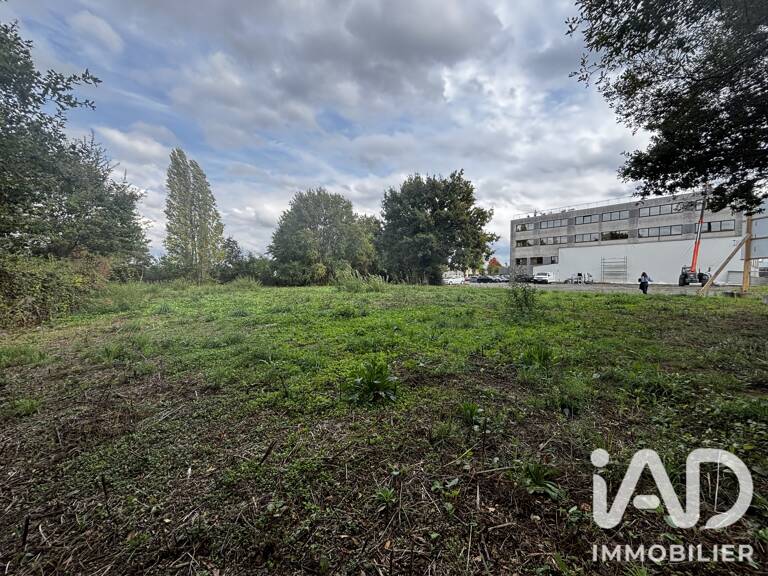 Vente Terrain à bâtir 3 000 m&sup2; — photo 1