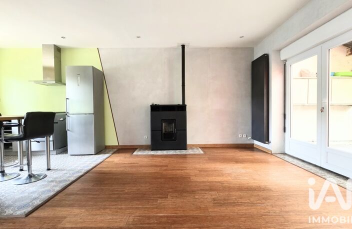 Vente Maison de ville 4 pièces — photo 2