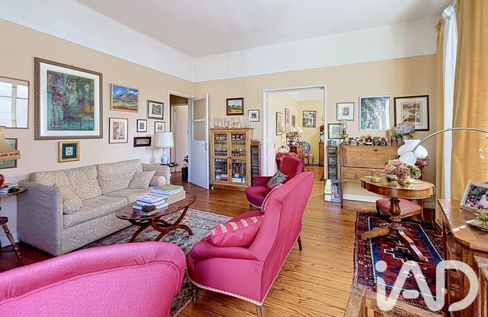 Vente Maison/villa 11 pièces — photo 2