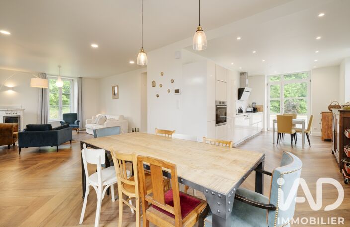Vente Maison/villa 7 pièces — photo 2