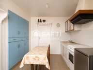 Maison de bourg avec dépendances et fort potentiel d'aménagement  — photo 2