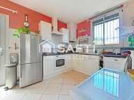 Maison de caractère plain-pied (106 m² totale avec dépendances), jardin paysager  et garage au cœur de Saint-Cyprien Village — photo 3