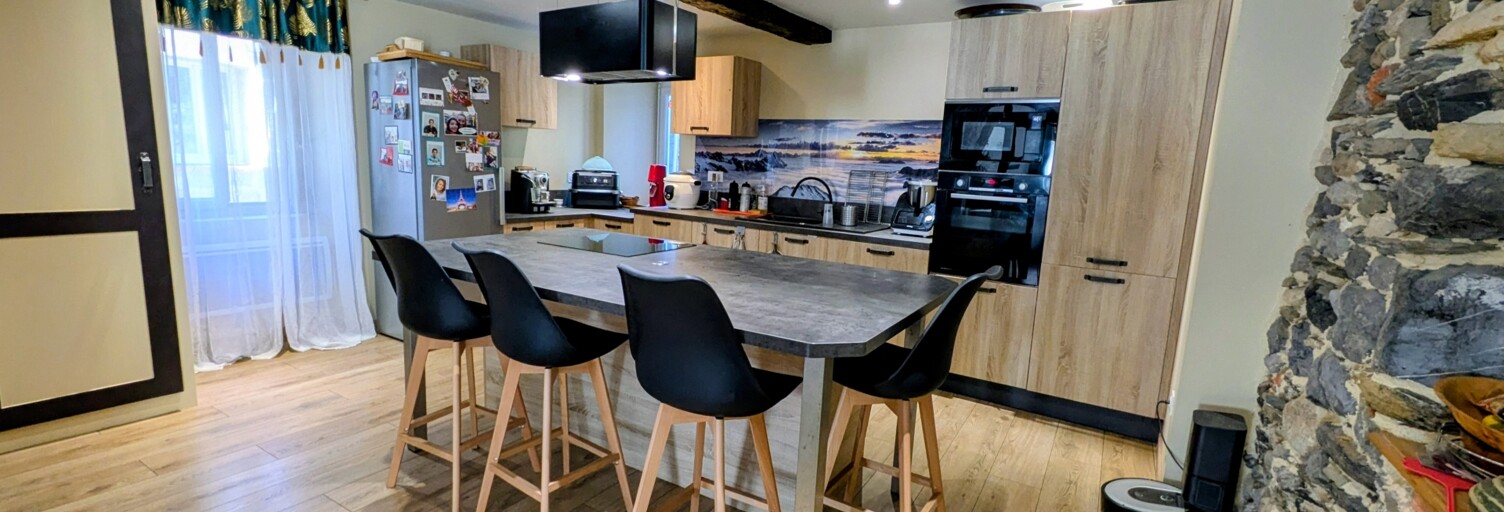 Maison 8 Pièces 189 m² à vendre à Prat-Bonrepaux (09160)