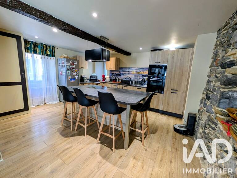 Vente Maison de village 8 pièces — photo 1