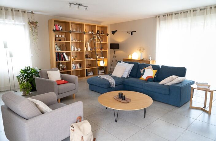 Maison moderne au calme des montagnes de Provence — photo 3