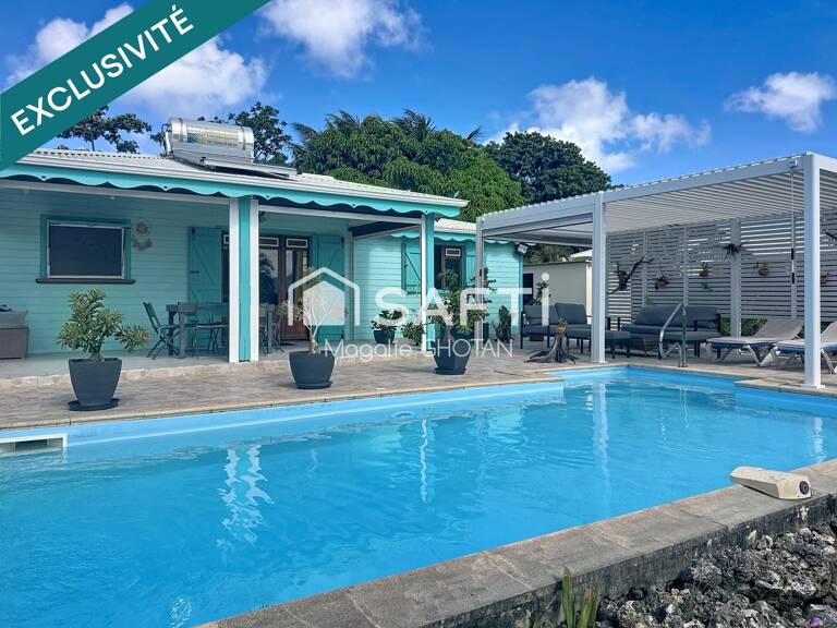 Chaleureuse villa et piscine sur un terrain de 890m2 à Anse Bertrand — photo 1