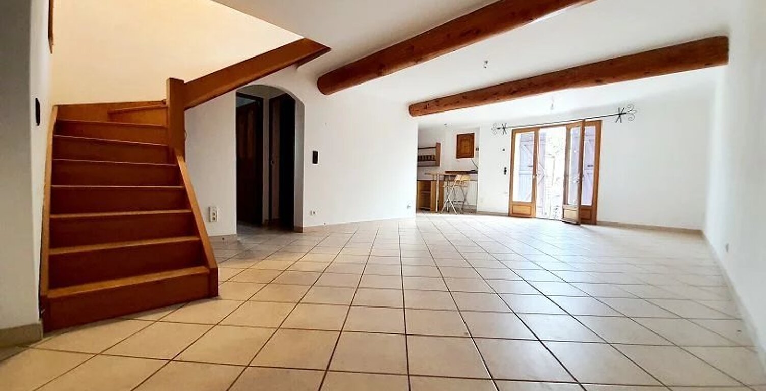 Vente maison 5 pièces  Port-Saint-Louis-du-Rhône (13230) — photo 1