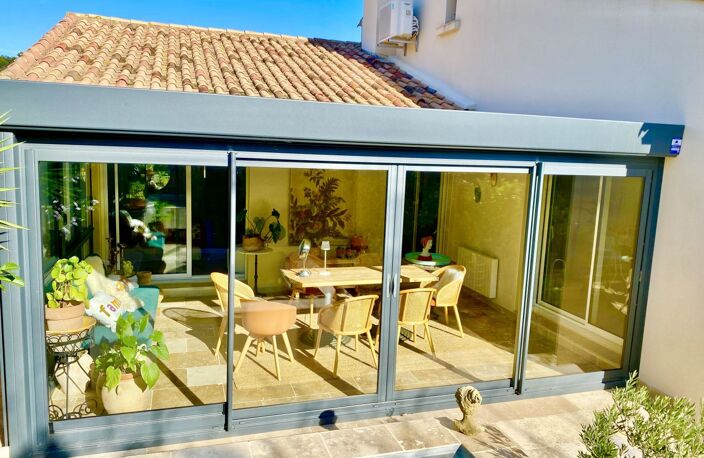 Villa — photo 4