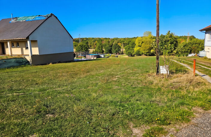 HILSPRICH   Beau terrain à bâtir de 2 084 m2   Vue dégagée — photo 3