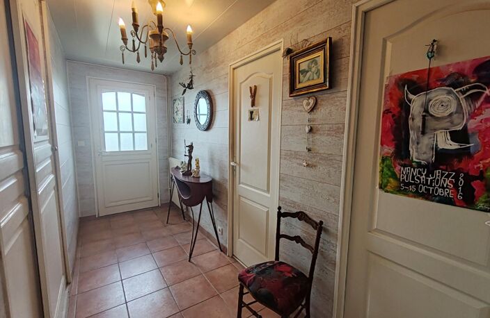 Maison de 155 m² Sur un terrain de 760 m² 7 pièce(s) / 4 chambre(s) — photo 5