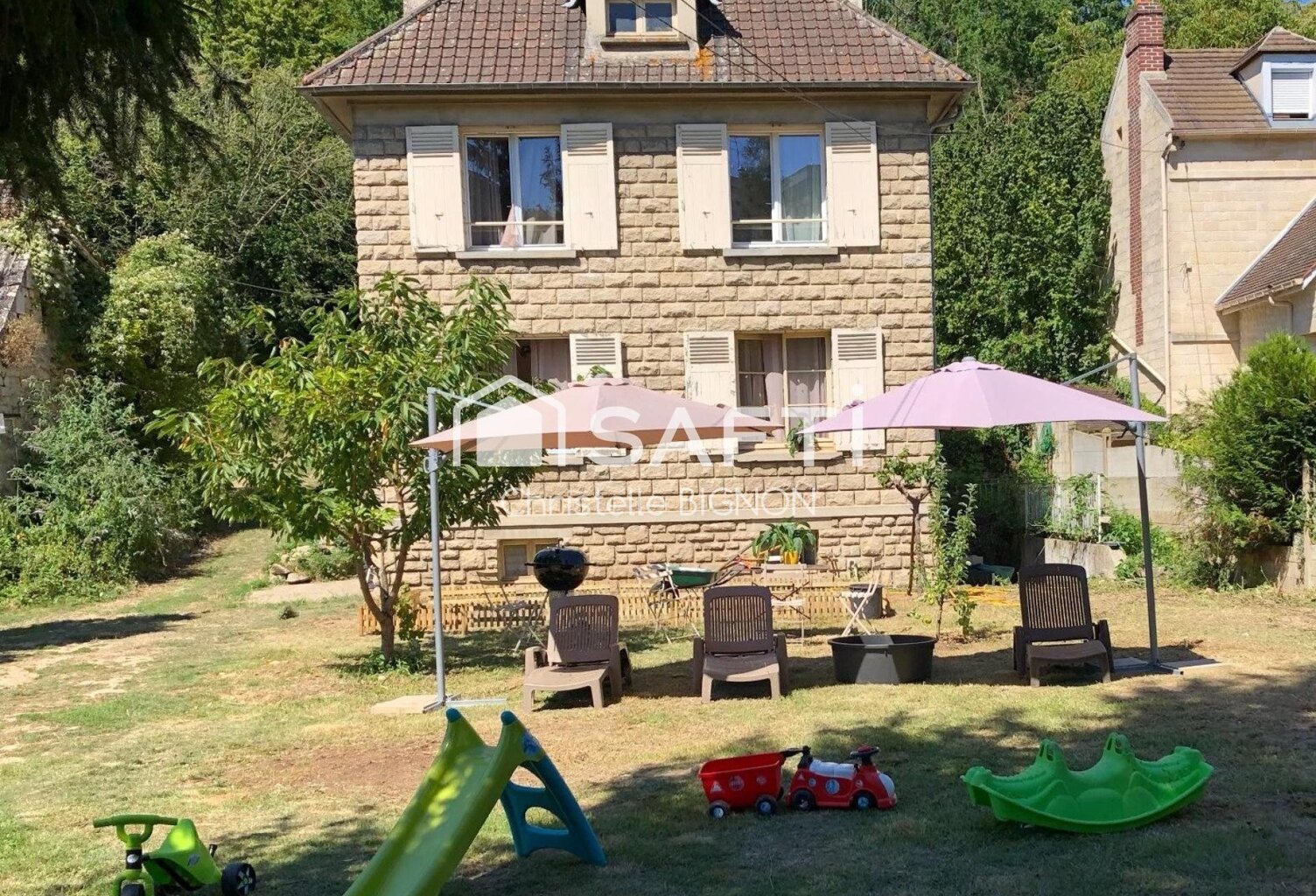 Maison en Pierre de Taille - 140 m² - St Maximin — photo 1