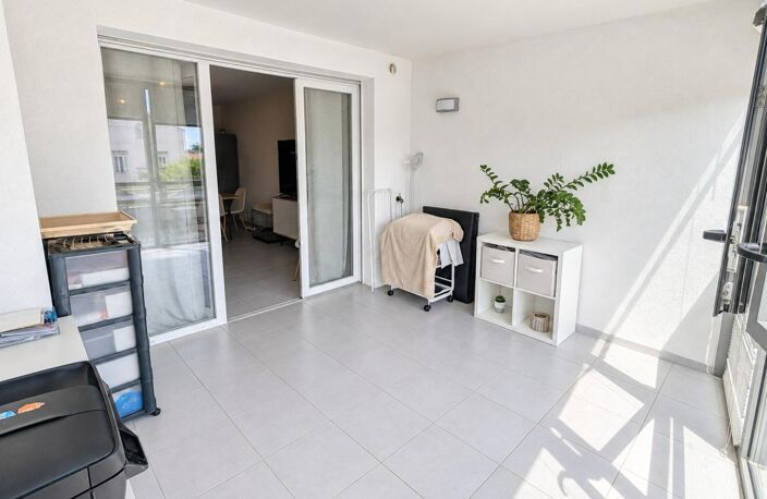 T2 avec loggia et garage en centre-ville — photo 3