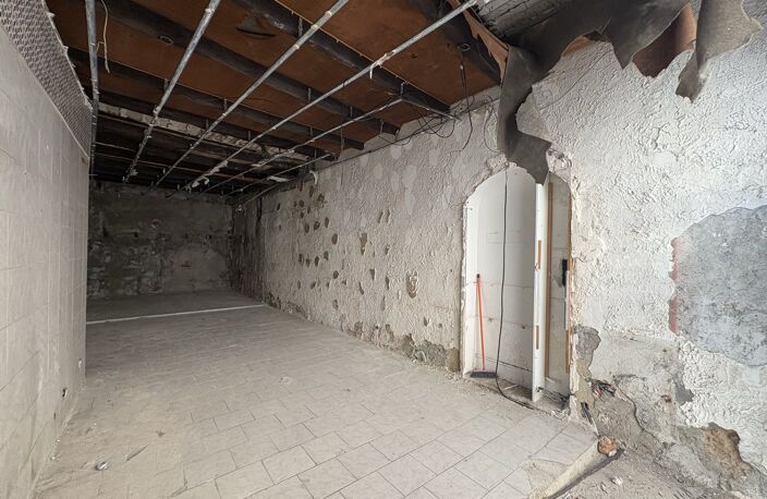 Local commercial — photo 3