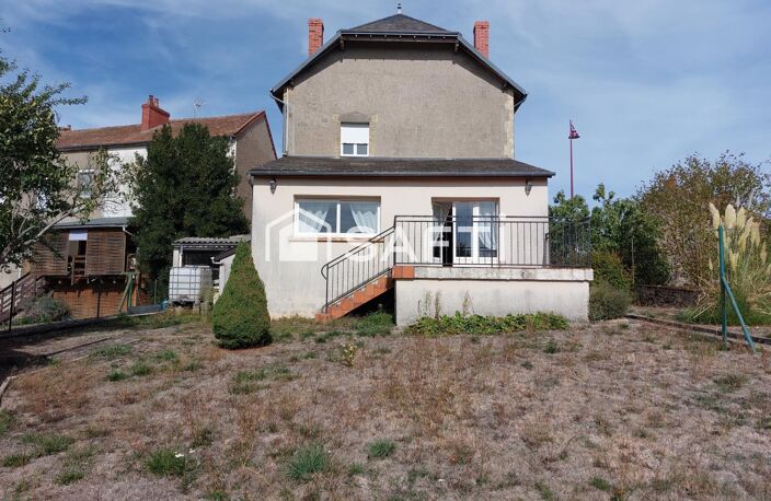 Maison avec jardin, à 6 km de Boussac. — photo 2