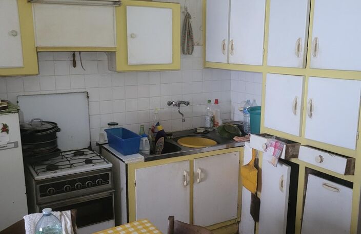 Maison avec fort potentiel, dans hyper centre, cave et grenier aménageable — photo 2