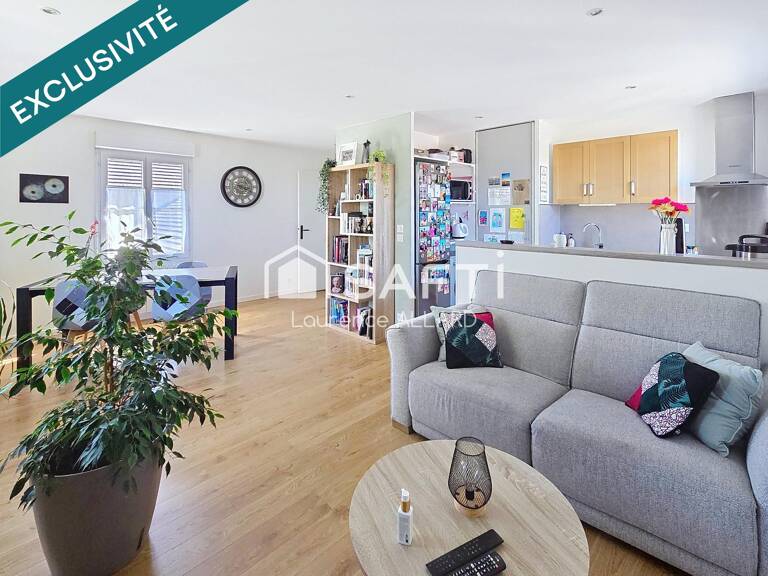 De la lumière à chaque fenêtre. .Découvrez un appartement traversant plein de charme ! — photo 1