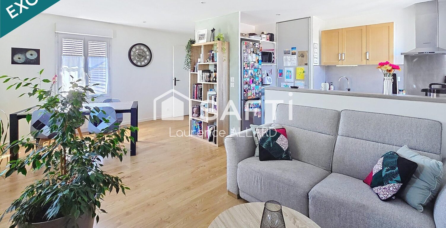 De la lumière à chaque fenêtre. .Découvrez un appartement traversant plein de charme ! — photo 1
