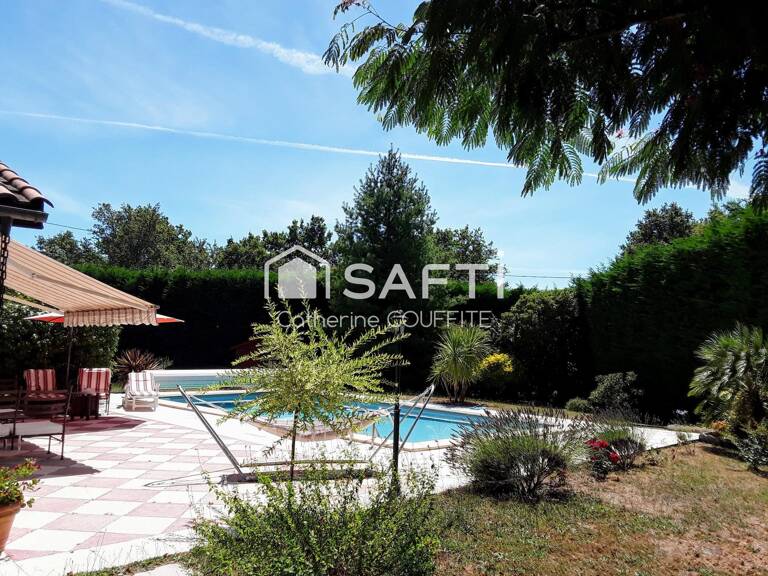 LA BREDE Maison 5 ch dont 1 suite , piscine , au calme... — photo 1