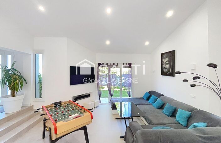 Superbe maison rénovée avec piscine et dépendance — photo 2