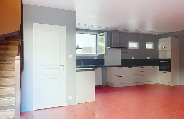 Maison 4 chambres et bureau a Cognac — photo 3