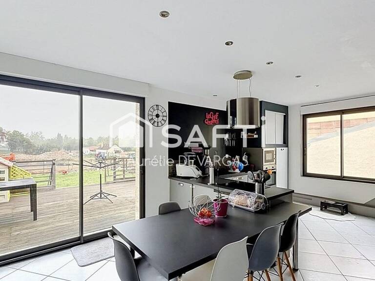 Maison familiale individuelle offrant de beaux volumes — photo 1