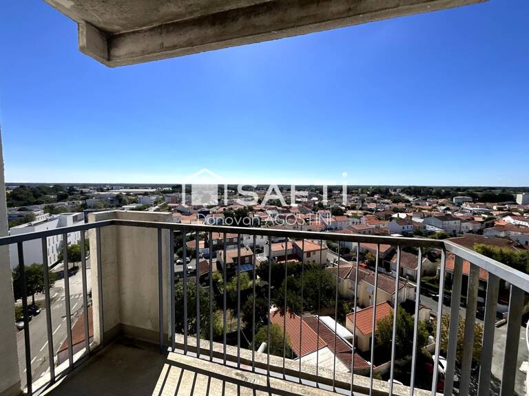 T3 lumineux au dernier étage avec vue dégagée — photo 1
