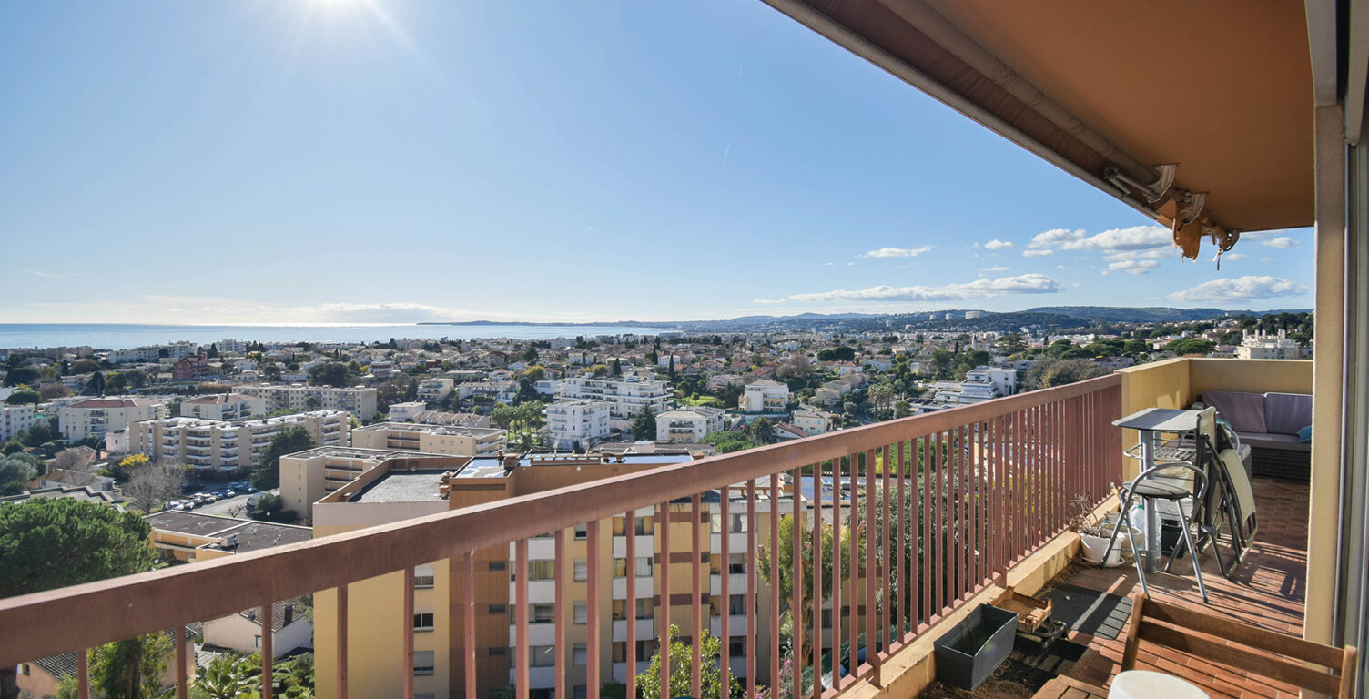 CAGNES-SUR-MER-VAL FLEURI-4 Pièces 82m2 — photo 1