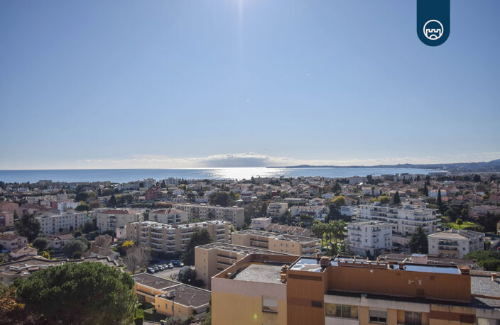 CAGNES-SUR-MER-VAL FLEURI-4 Pièces 82m2 — photo 4