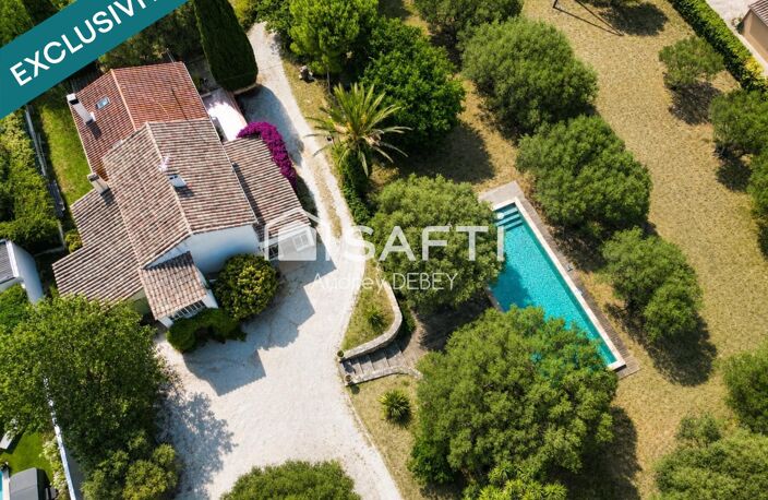 SANARY-SUR-MER  3 666 M² DE NATURE, PISCINE ET CHARME À QUELQUES MINUTES DU PORT — photo 4