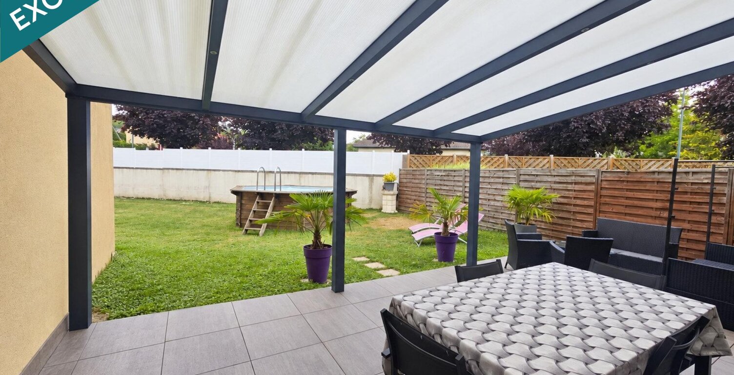 Découvrez cette maison familiale lumineuse et fonctionnelle avec un bel extérieur au calme avec terrasse et pergola sans vis-à-vis. — photo 1