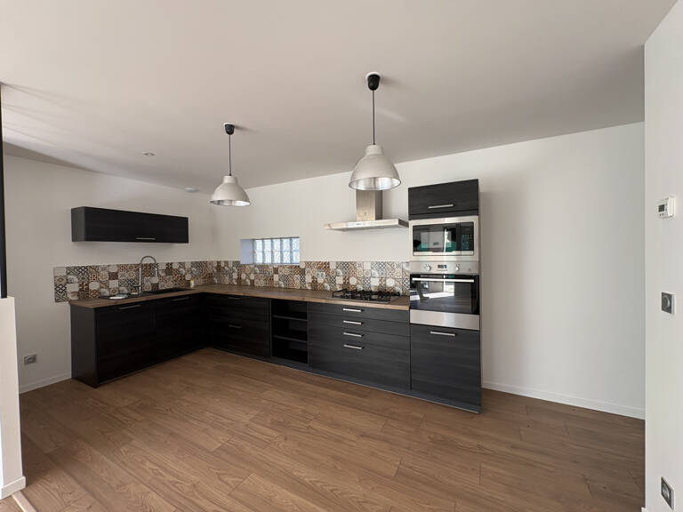 A LOUER  - Maison T3 avec extérieur — photo 1