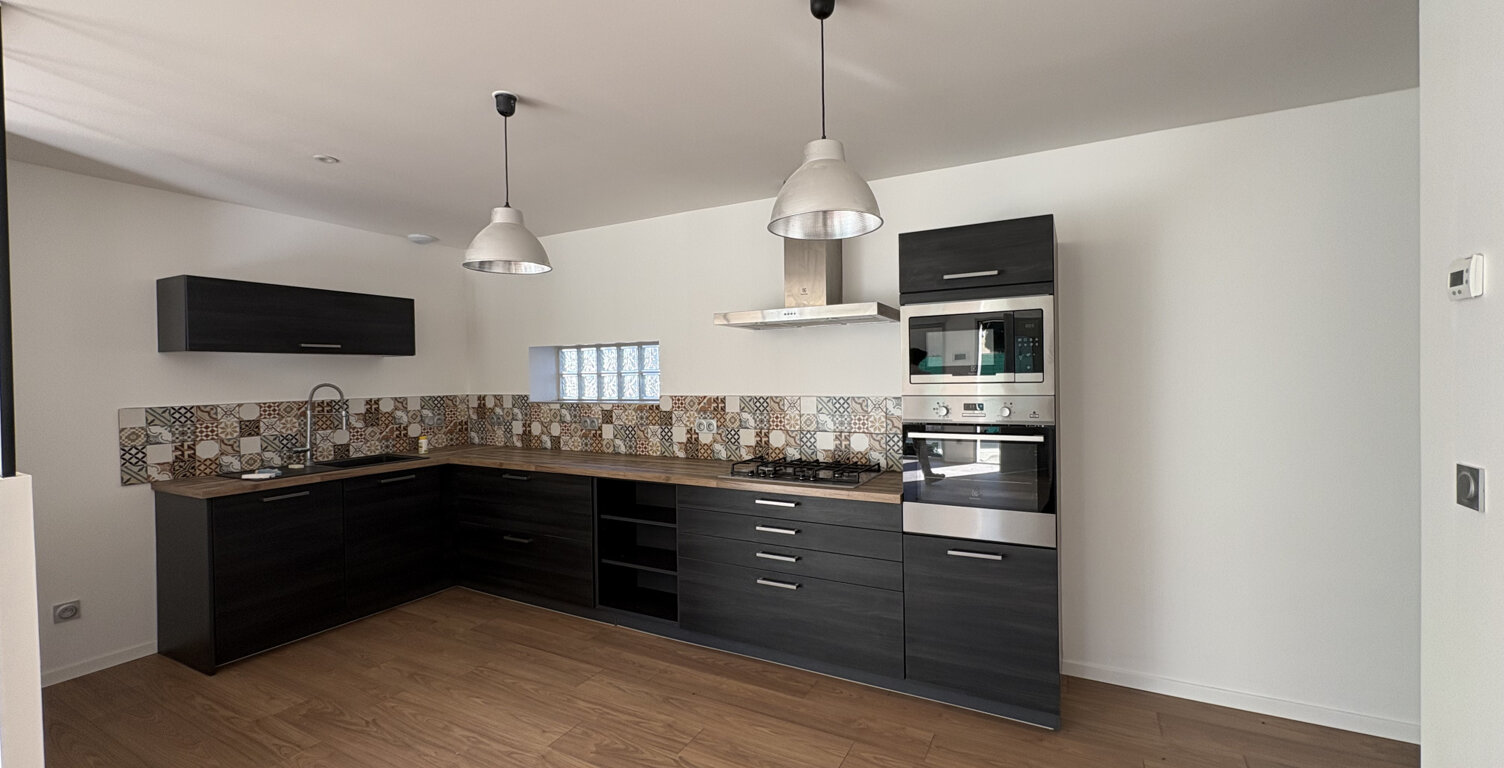 A LOUER  - Maison T3 avec extérieur — photo 1