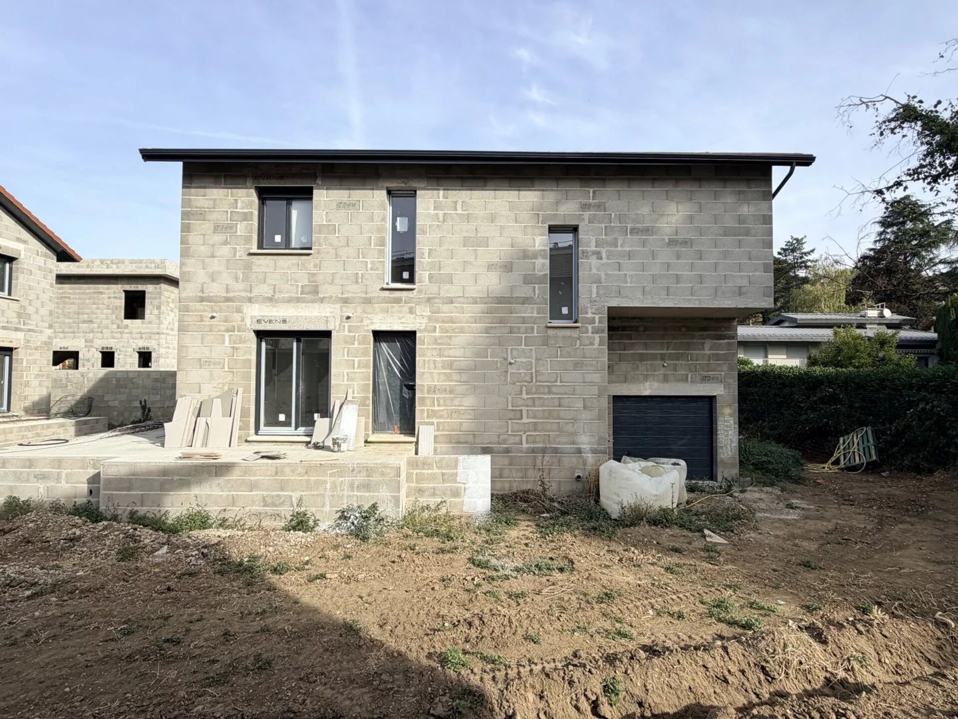 Maison 5 pièces 123 m² · à La Tour-du-Pin · 123 m² · 320 000 €