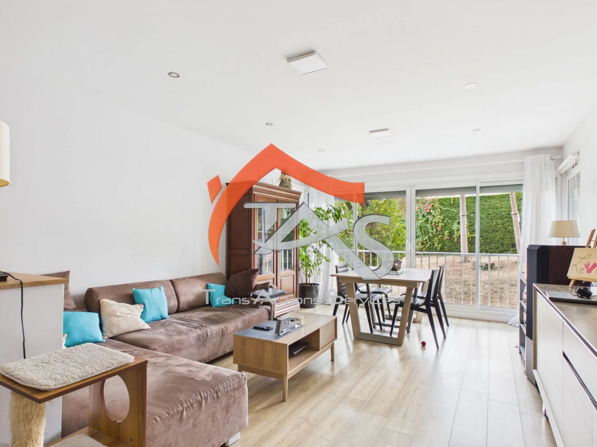 Appartement 3 pièces 80 m² · à Saint-Chamond · 80 m² · 155 000 €