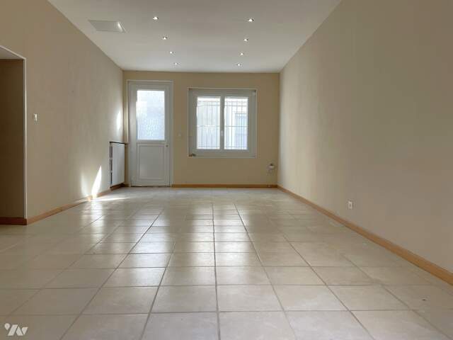 Maison 3 pièces 71 m² à Arles — photo du bien