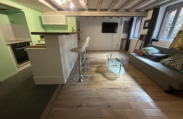 CARMES - T2 Meublé de 41m2 - 849 EUR — photo 2
