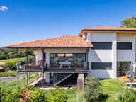 Villa d'architecte à Anglet, un balcon sur les montagnes bas — photo 3