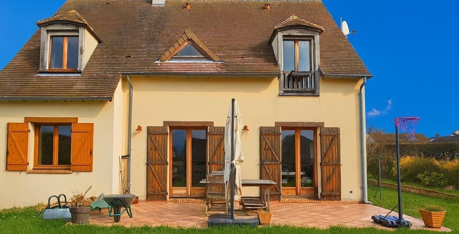 Maison - 138m² - Soisy-sur-École — photo 1