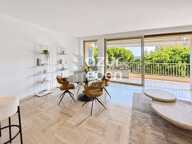 Cannes - Mouré Rouge - Grand 2P Vue Mer — photo 2