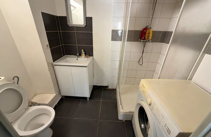 LE LUC-EN-PROVENCE – STUDIO LOUÉ – IDÉAL INVESTISSEMENT LOCATIF — photo 2