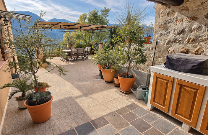 SAINT-MARTIN-DU-VAR   VILLA INDIVIDUELLE AVEC PISCINE, VUE D — photo 2