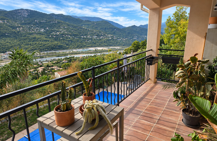 SAINT-MARTIN-DU-VAR   VILLA INDIVIDUELLE AVEC PISCINE, VUE D — photo 4