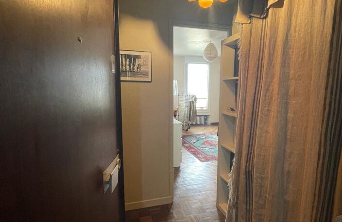 Vente appartement 2 pièces 42 m² Paris 19 (75019) — photo 2