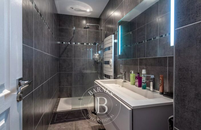 EXCLUSIVITÉ - LYON 6 - APPARTEMENT DE 58,63 M² - 1 CHAMBRE — photo 5