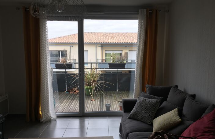 Location appartement 2 pièces 41 m² à Castanet-Tolosan (31320) — photo 2