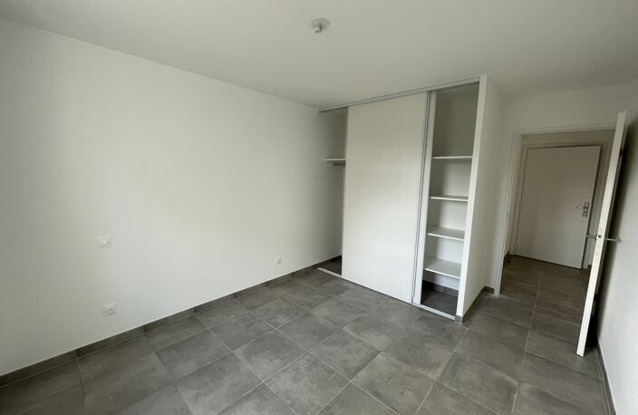 Location appartement 3 pièces 64 m² à Castanet-Tolosan (31320) — photo 2
