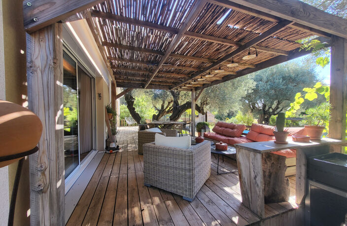 OLLIOULES - Maison bioclimatique neuve 175 m2 - Piscine - Te — photo 2